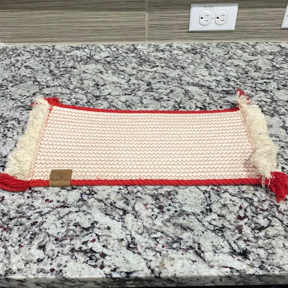 Food Bowl Mat